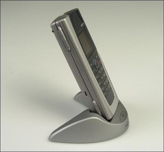 nokia9500,诺基亚9500:一款古老却传奇的智能手机