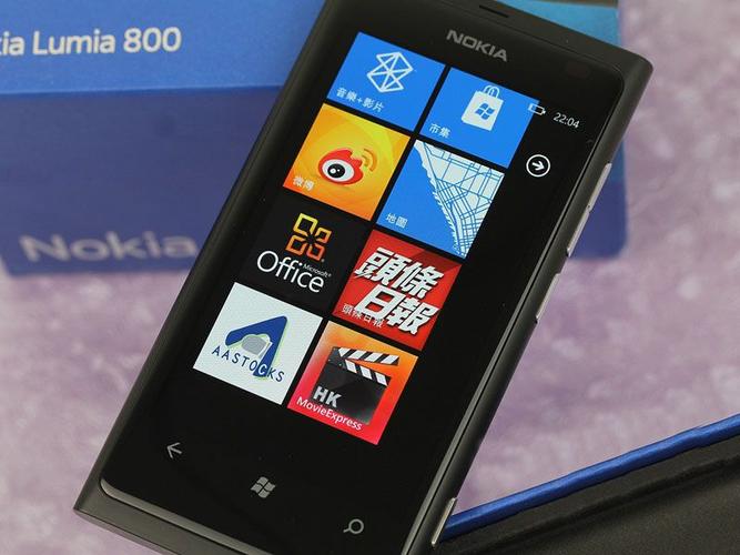 诺基亚Lumia Icon手机：配置卓越，预定开启，2月20日正式上市