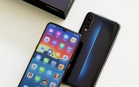 2018年骁龙625全面屏手机推荐：努比亚V18和vivo Y79
