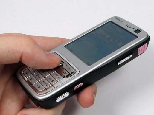 诺基亚515：融合经典与现代的手机精选