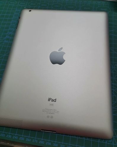 iPad 2：苹果平板电脑的经典之作，卓越性能与优秀屏幕的完美结合