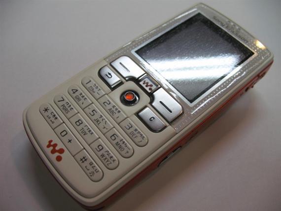 最早的索尼爱立信手机,索尼爱立信经典机型W800i