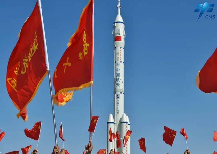 神舟十四号：中国太空探索的新里程碑