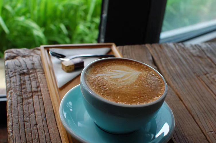 一分钟自制15款便捷美味咖啡：咖啡爱好者的必备指南