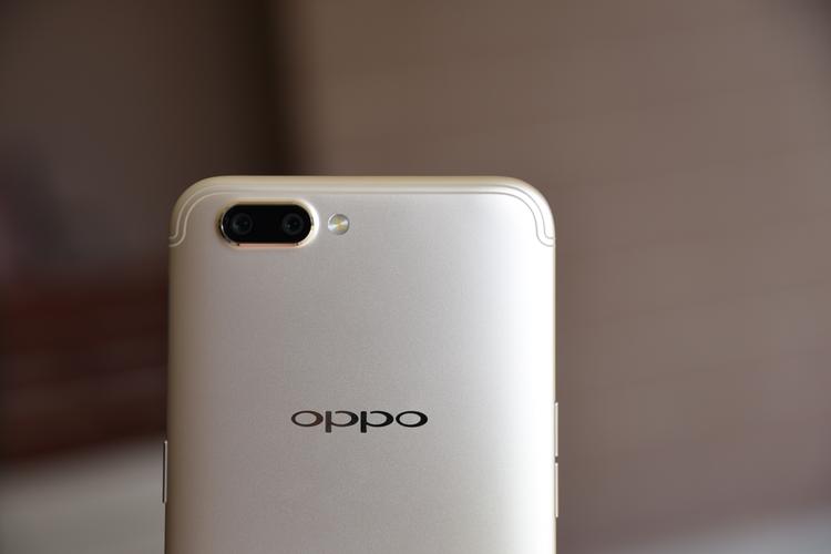 OPPO R11手机深度评测：性价比之选，拍照充电两不误